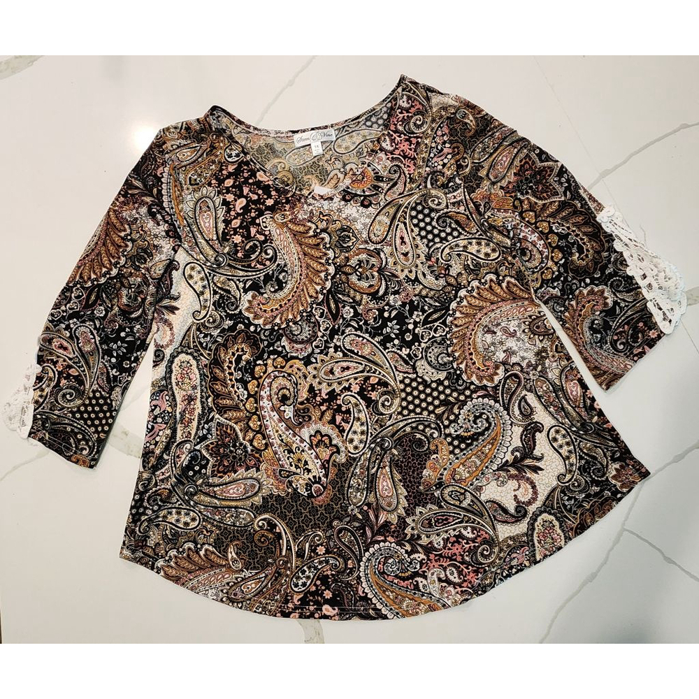Stem & Vine Paisley Boho Top Womens Plus 1X Black Floral Lace Sleeve Blouse NWT - Picture 6 of 12